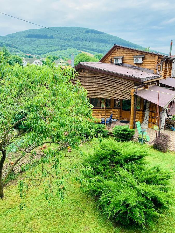 Будинок В Горах Poljana Exteriör bild